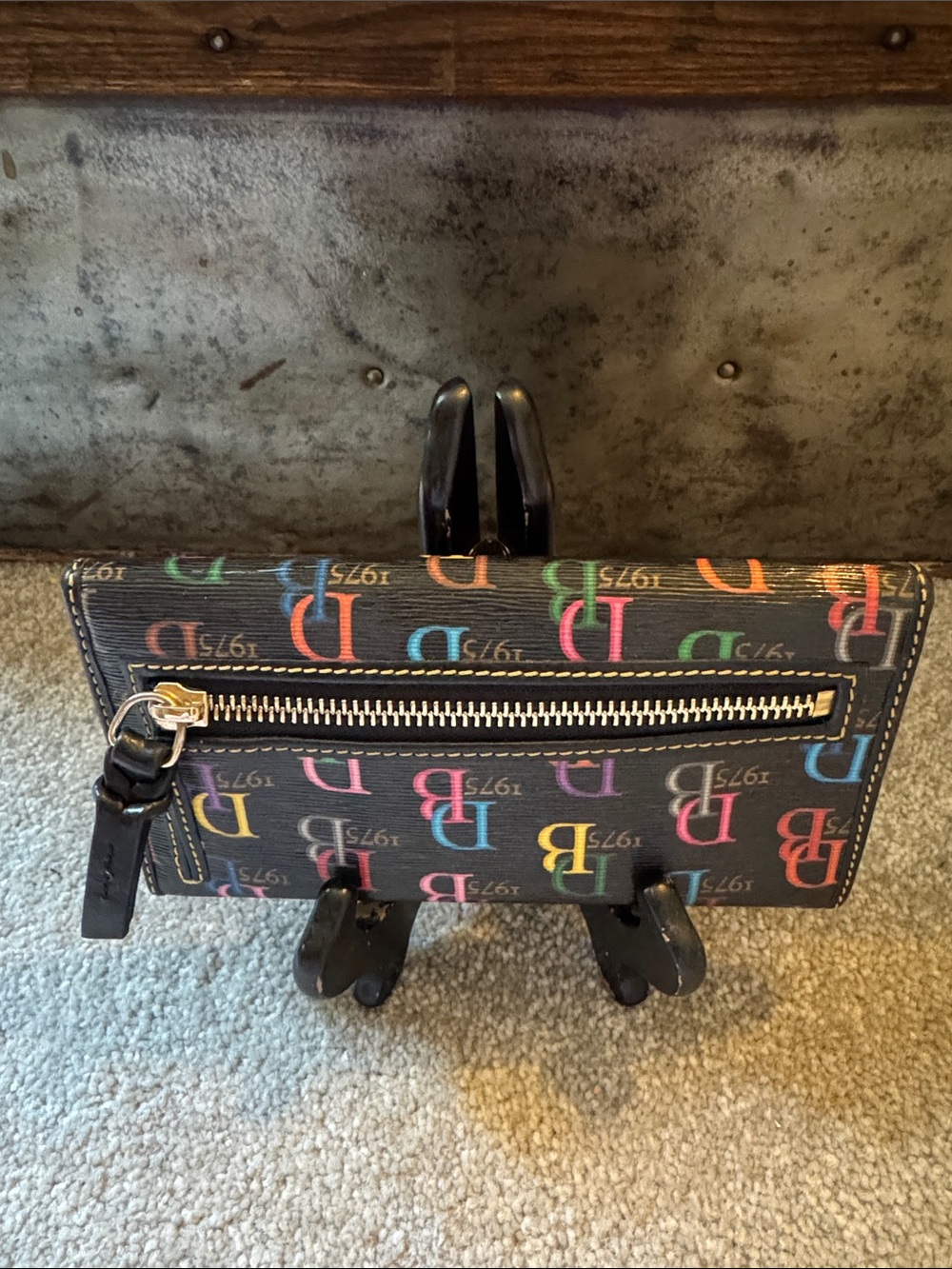 Dooney & Bourke DB75 Multi Continental Clutch - Picture 2 of 11